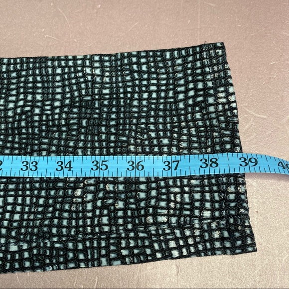 Joe Fresh Pants Size 6 - Picture 4 of 15